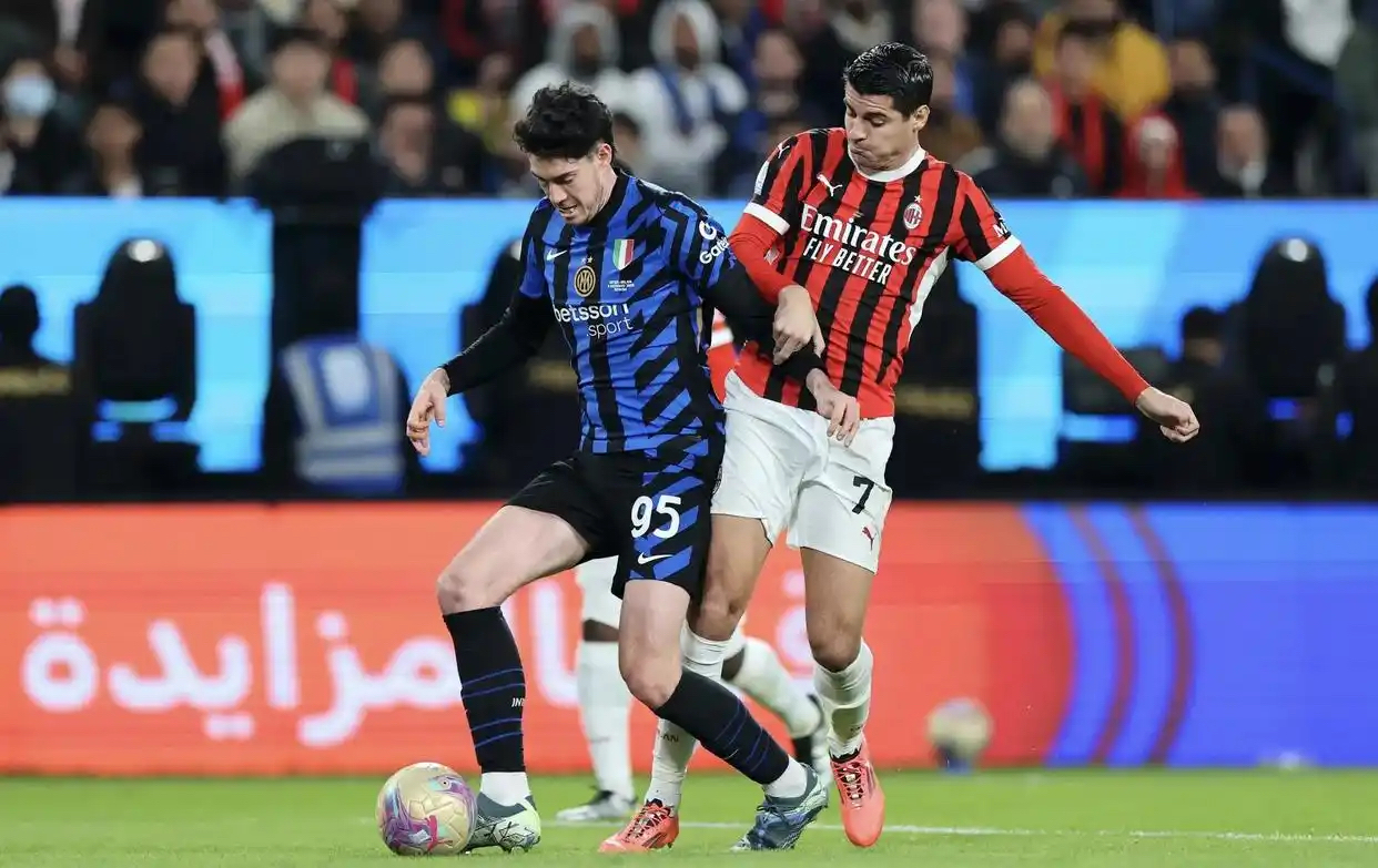 法国杯集结日走向成谜，AC米兰官宣签约，更衣室稳定，球探报告显示潜力的简单介绍