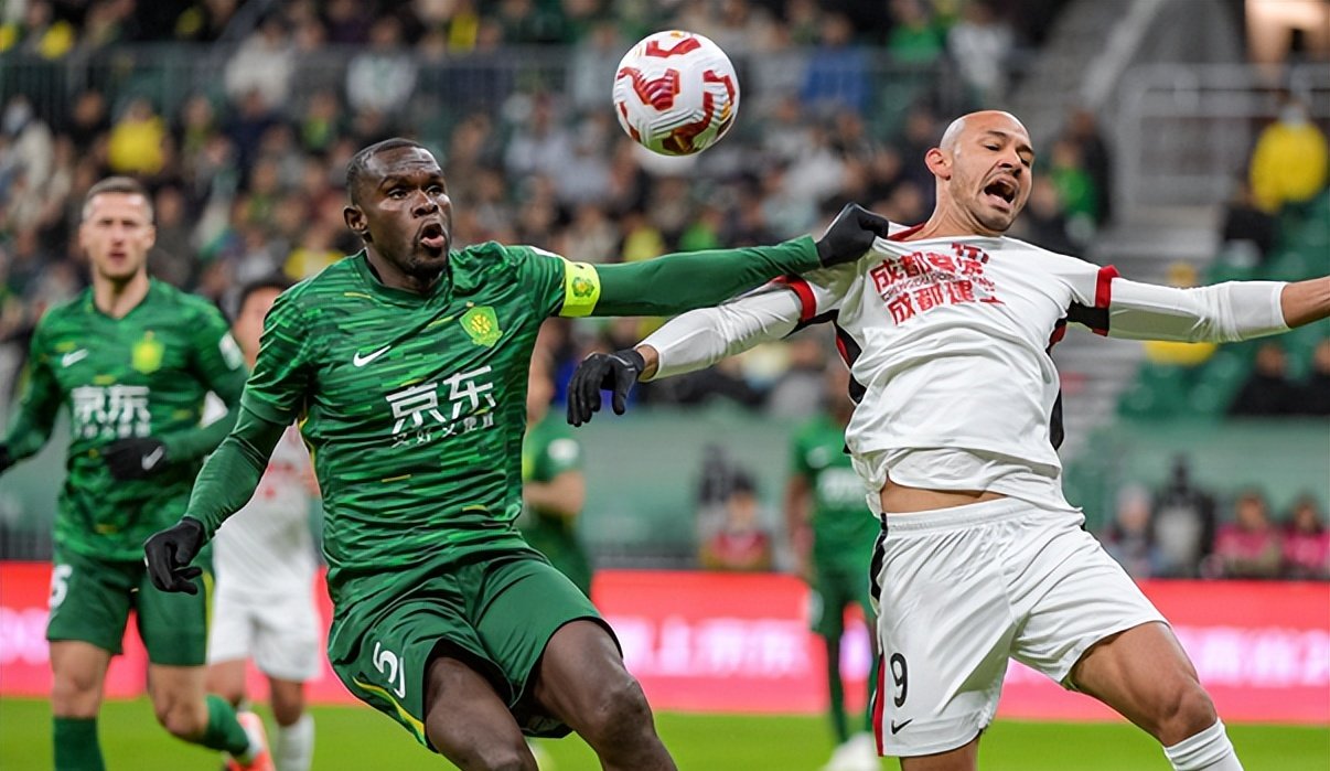 赛后中超焦点战,北京国安临场应变,质疑声仍在,球队文化再被提及 赛后中超焦点战,北京国安临场应变,质疑声仍在,球队文化再被提及