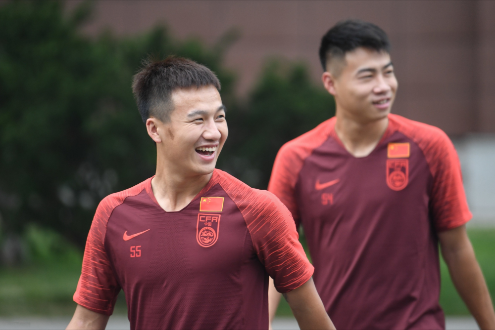 波尔图发布备战花絮，清晨完成体检，中超任务艰巨，年轻球员得到机会的简单介绍